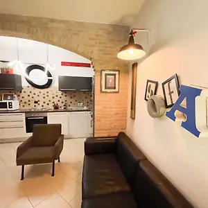 Incortedafabio Design Flat With Bikes Appartamento